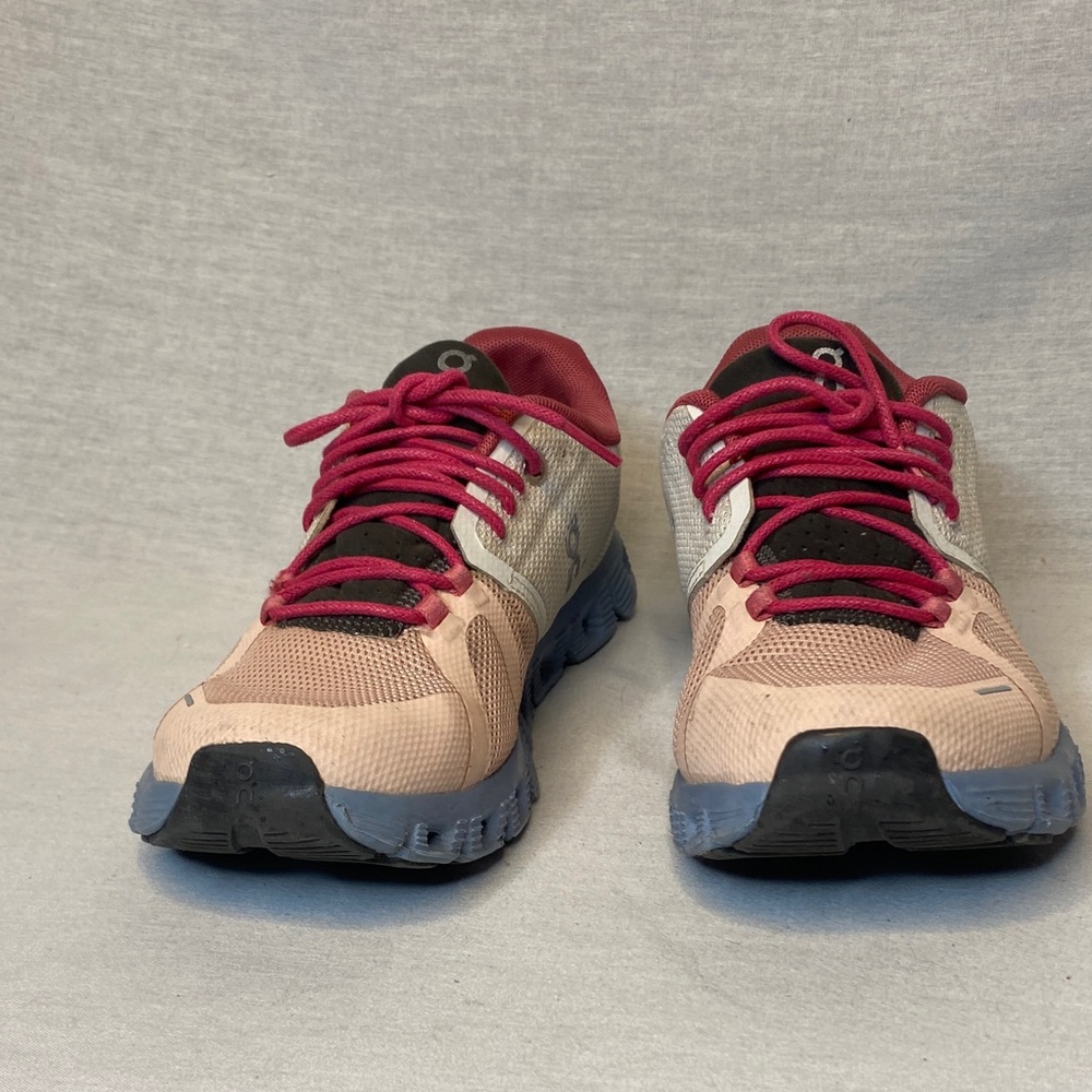 On Cloud 5 women’s running shoes - Picture 2 of 5
